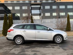 Inchirieri masini Cluj Ford Focus 1.6